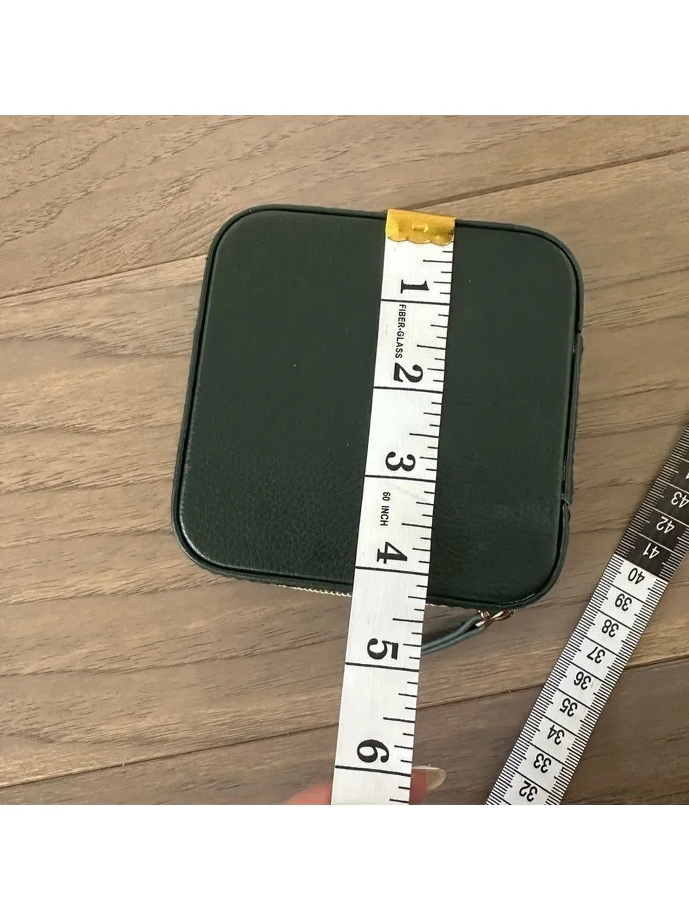 Elegant Cream Green Jewelry Organizer Box